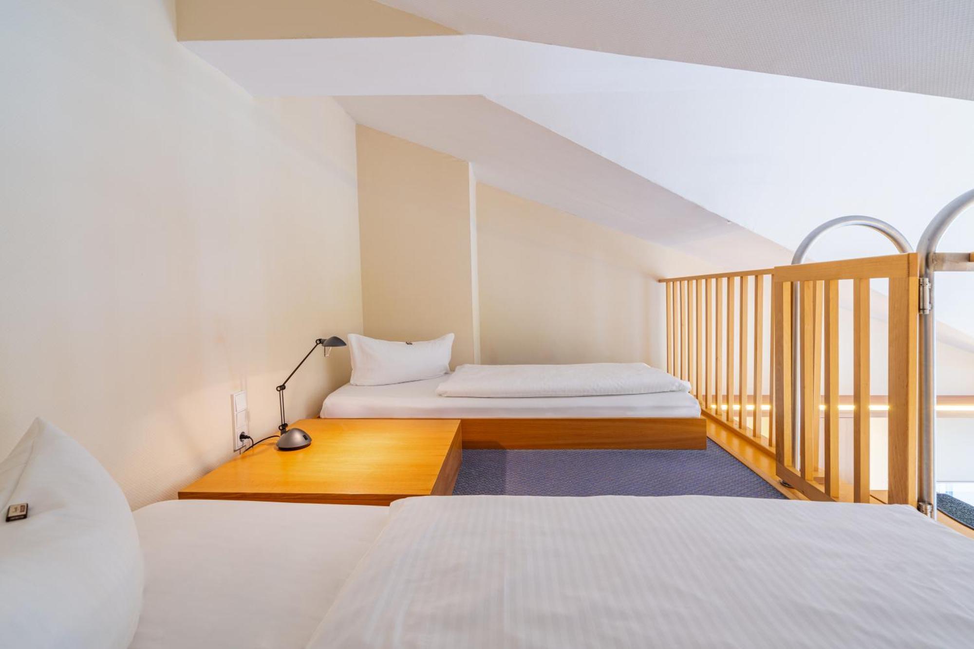 Strandhotel Seerose Kolpinsee Luaran gambar