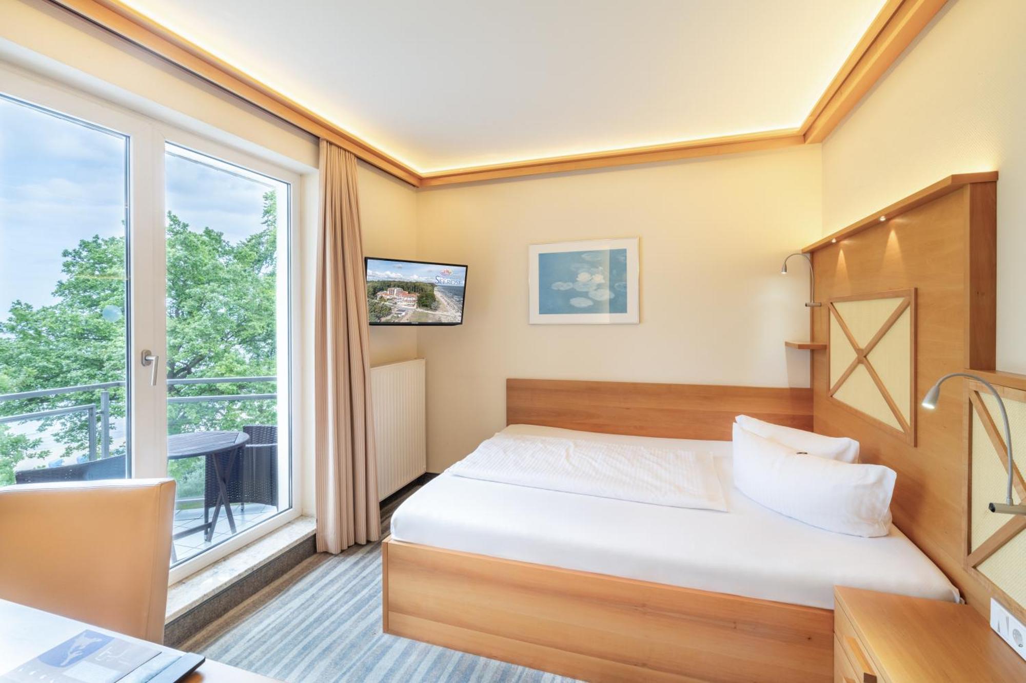 Strandhotel Seerose Kolpinsee Luaran gambar