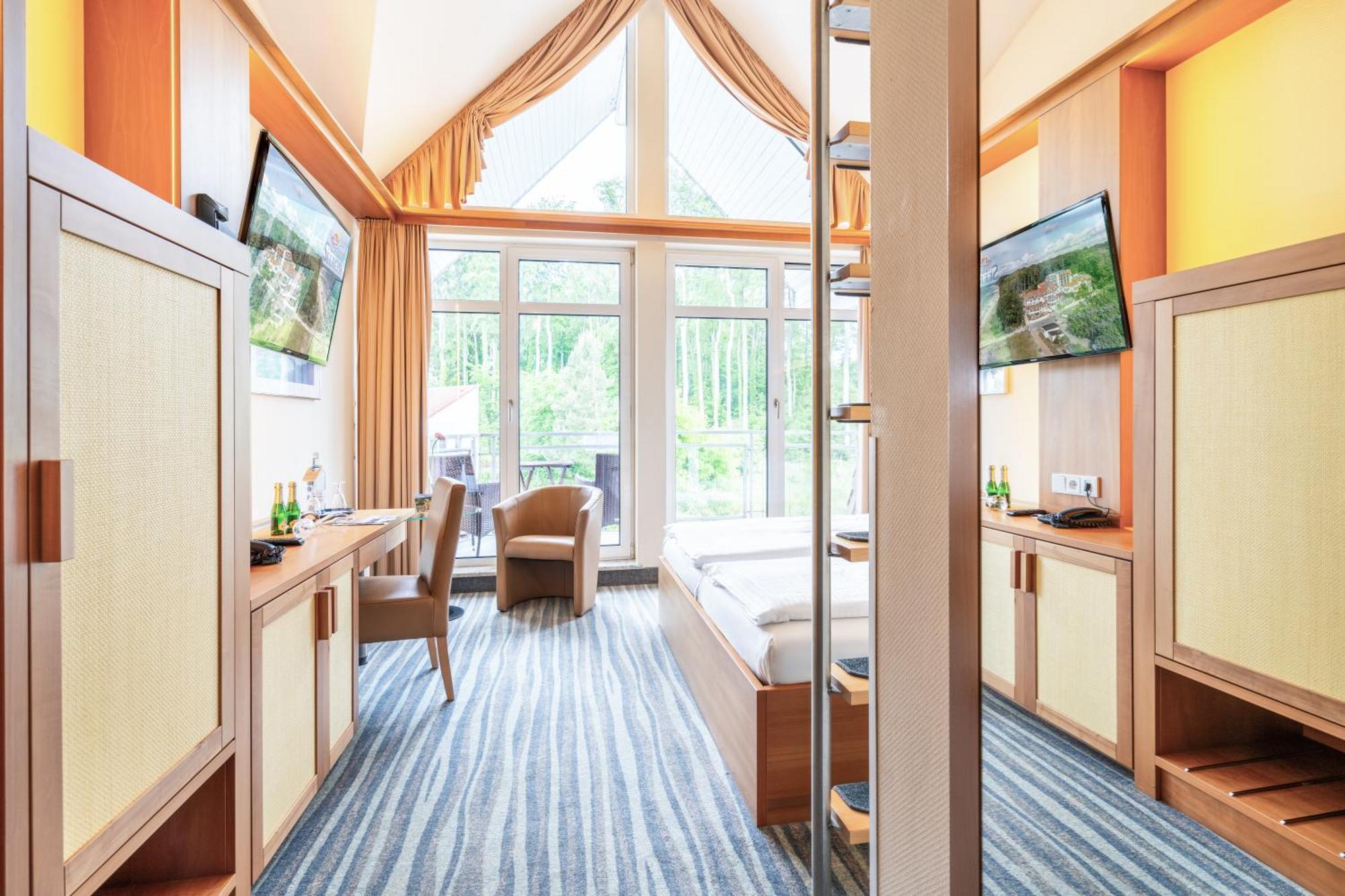 Strandhotel Seerose Kolpinsee Bilik gambar