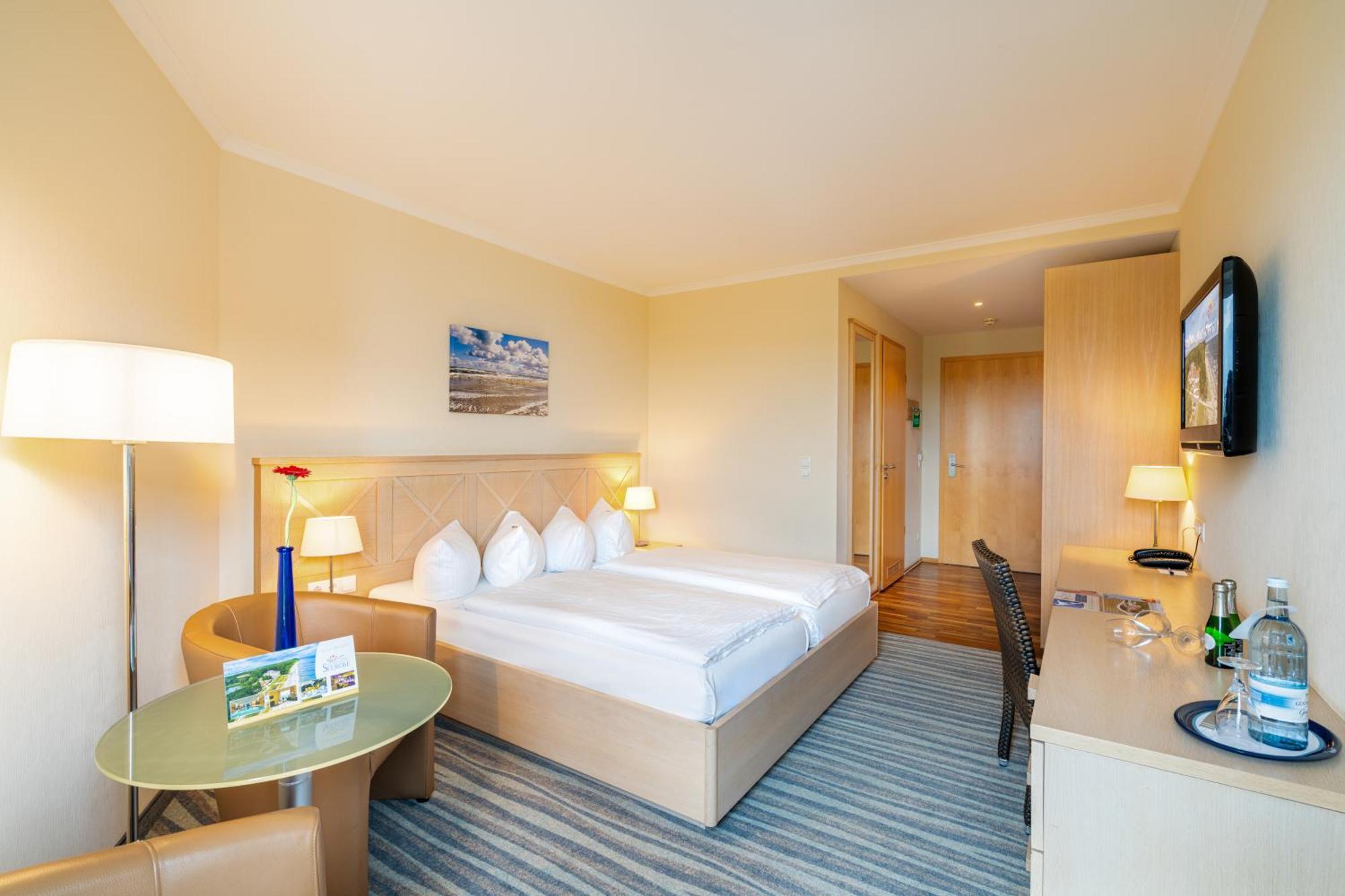 Strandhotel Seerose Kolpinsee Luaran gambar