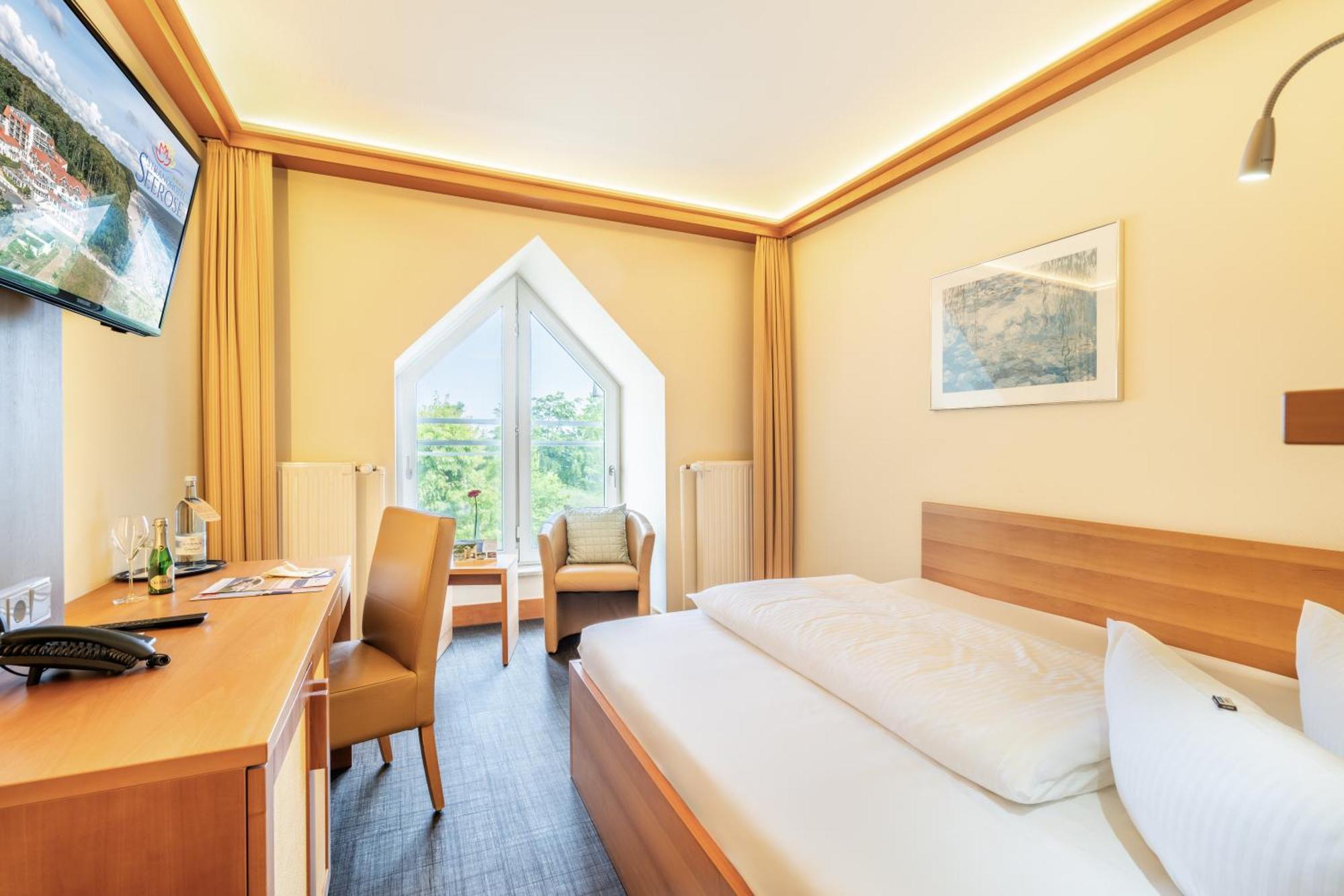Strandhotel Seerose Kolpinsee Luaran gambar