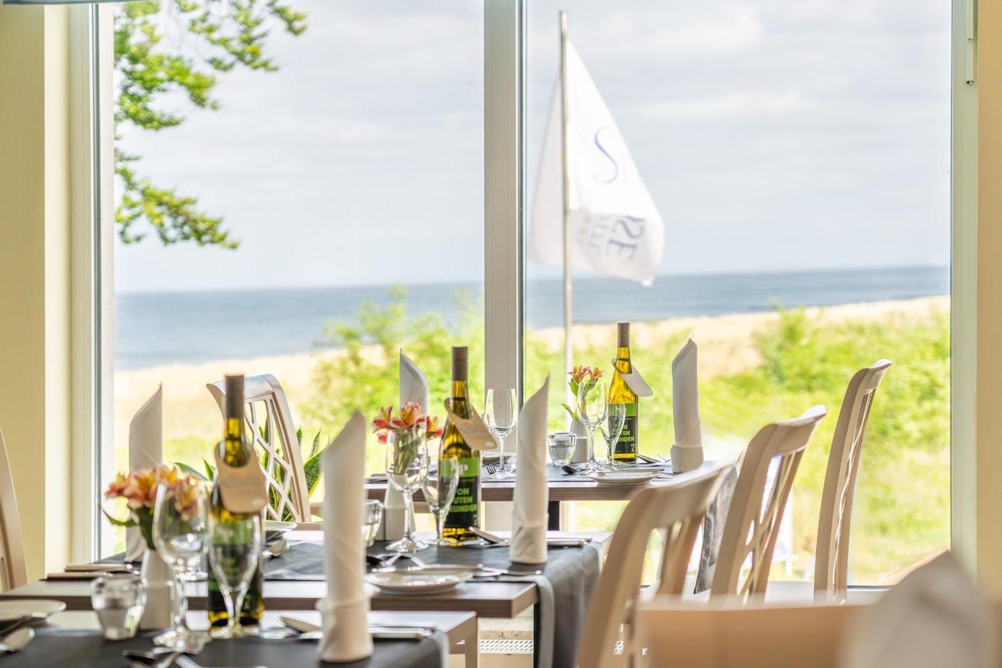 Strandhotel Seerose Kolpinsee Luaran gambar