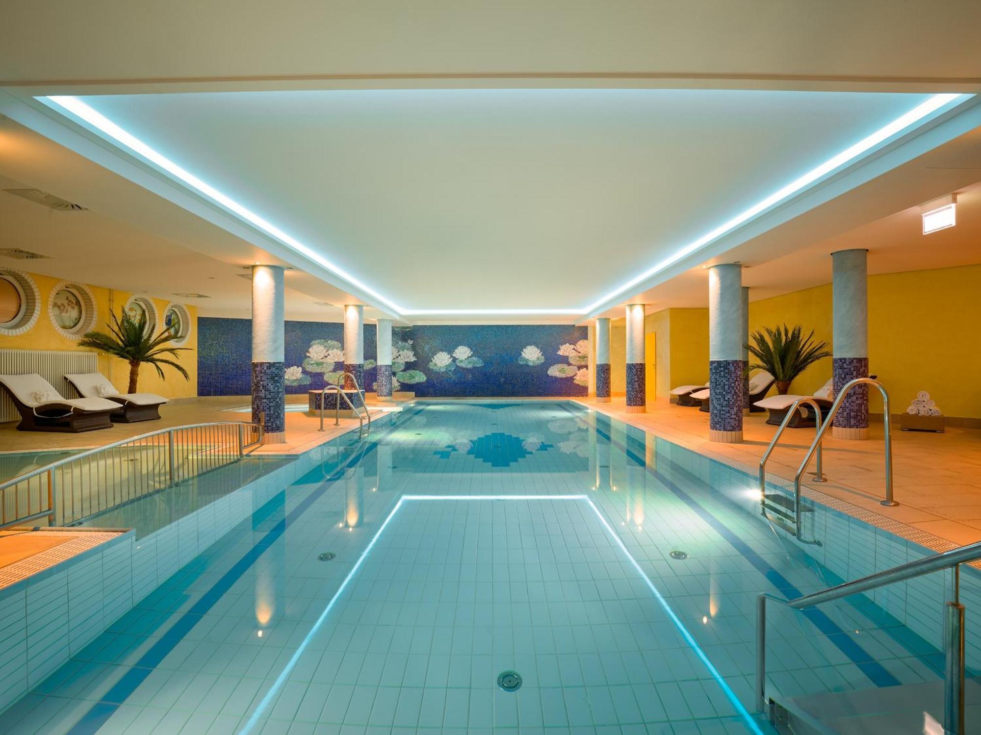 Strandhotel Seerose Kolpinsee Luaran gambar