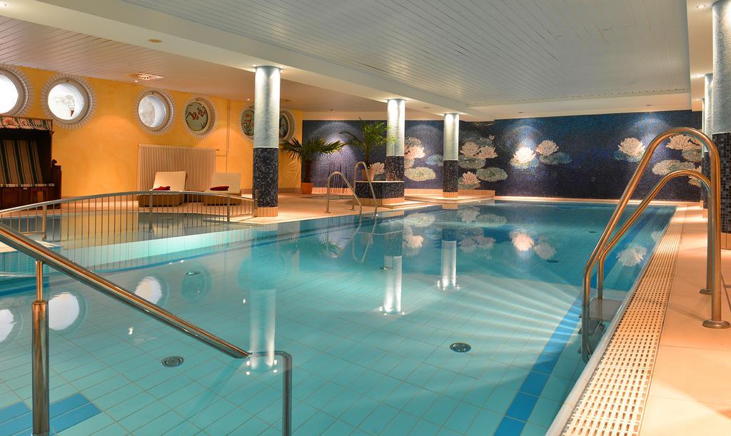 Strandhotel Seerose Kolpinsee Luaran gambar